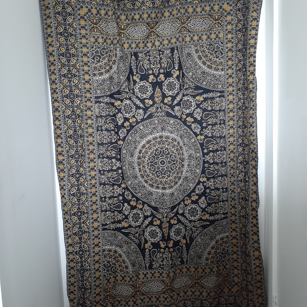 Scarf - Picture 5 of 6